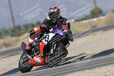 media/Oct-13-2025-Moto Forza (Mon) [[a66d839500]]/3-B Group/Session 3 (Turn 16)/